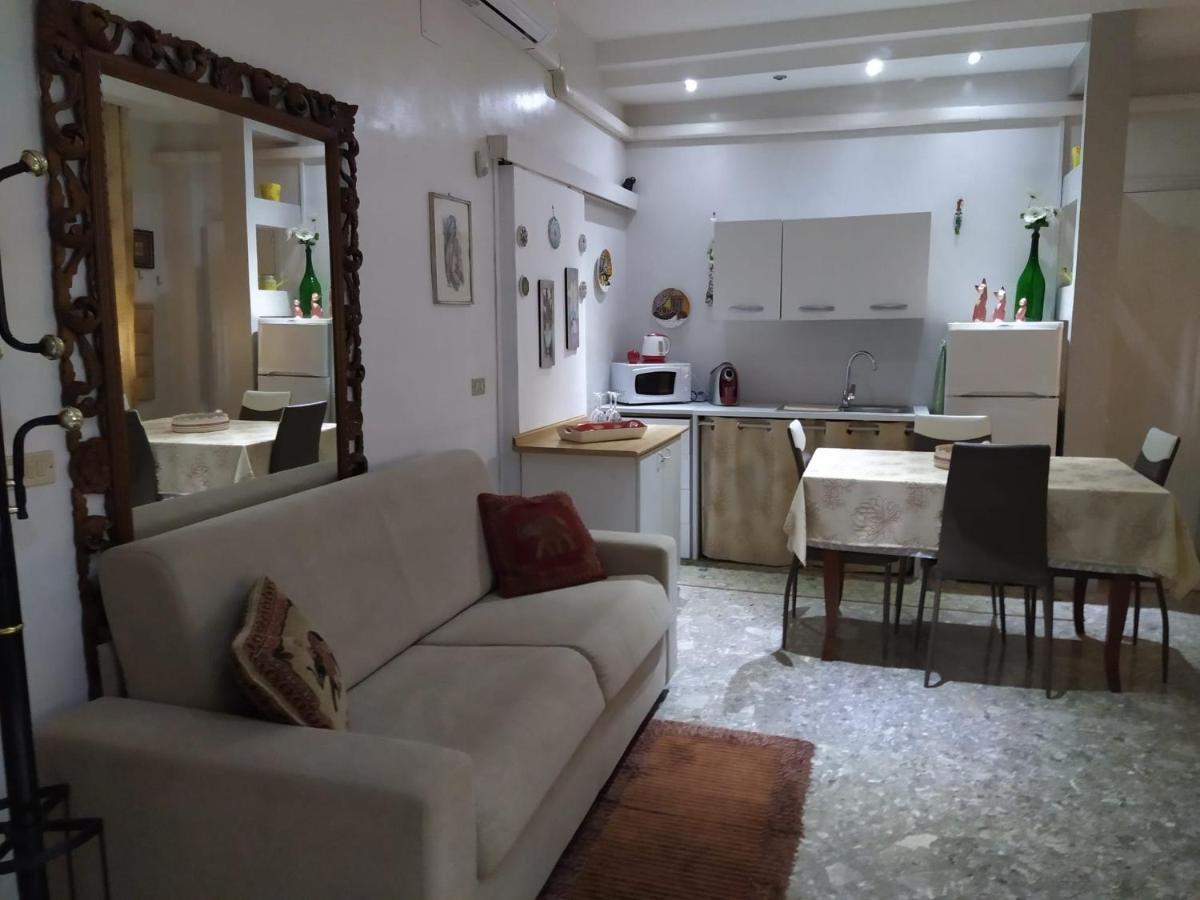 Bed and Breakfast Paky'S House Bari Exterior foto